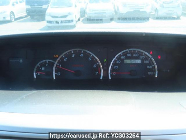 Used 2004 AT toyota voxy AZR60G Image[35]