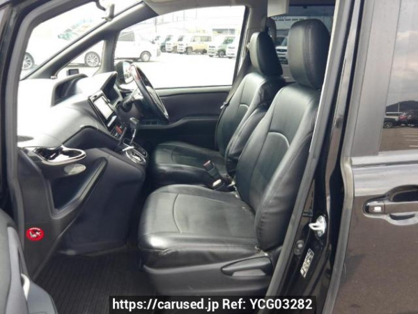 Used 2015 AT toyota noah ZRR80W Image[14]