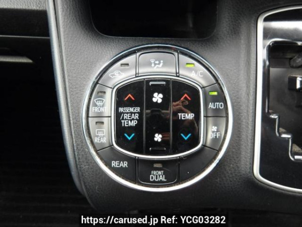 Used 2015 AT toyota noah ZRR80W Image[25]