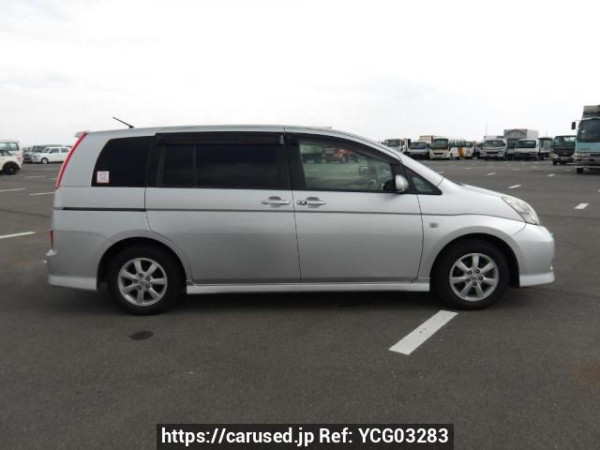 Used 2005 AT toyota isis ZNM10W Image[7]