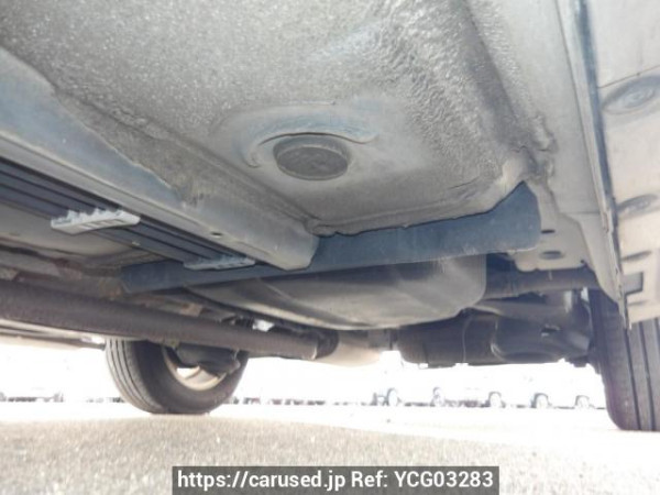 Used 2005 AT toyota isis ZNM10W Image[37]