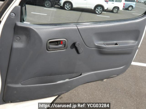 Used 2001 AT toyota hiace-van RZH112V Image[26]