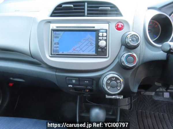 Used 2011 AT honda fit GE6 Image[24]