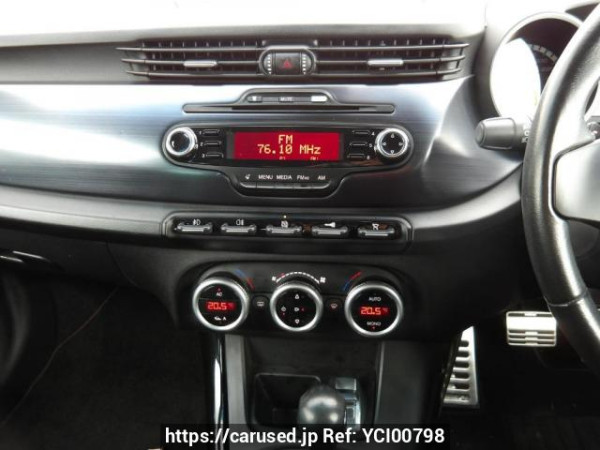 Used 2013 AT alfa-romeo giulietta 940141 Image[22]