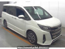Toyota Noah ZRR80W