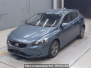 Volvo V40 MB4164T