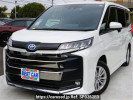 Toyota Noah ZWR90W
