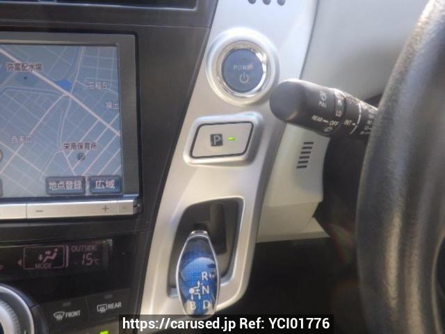 Buy Used 2012 Toyota Prius alpha ZVW40W (YCI01776) - Carused.jp