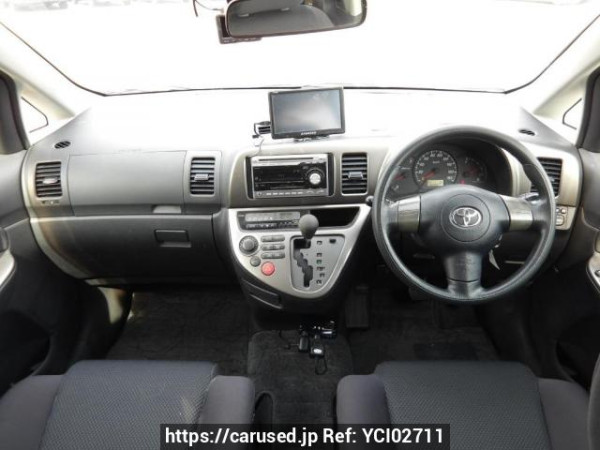 Used 2003 AT toyota wish ZNE10G Image[18]