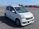 Daihatsu Mira e:S LA300S