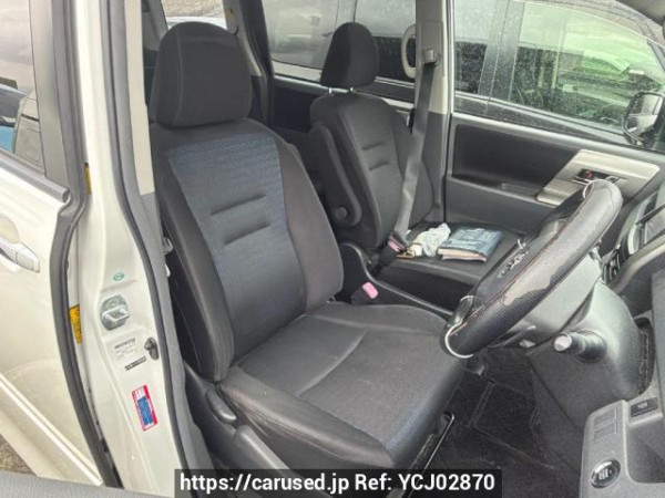 Used 2009 AT toyota noah ZRR70W Image[10]