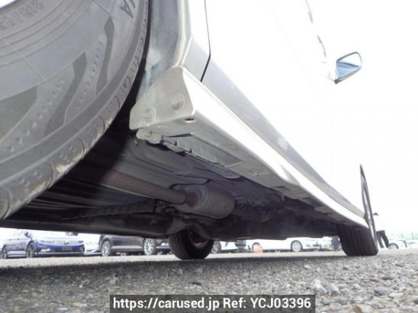 Used 2005 AT toyota alphard ANH10W Image[31]