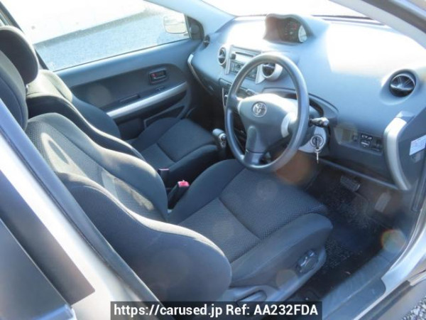 Used 2003 AT toyota ist NCP60 Image[13]
