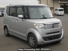 Honda N-BOX JF1