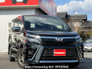 Toyota Voxy ZRR85W