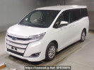 Toyota Noah ZWR80G