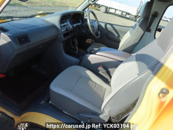 Used 1998 AT toyota hiace-wagon RZH111G Image[16]