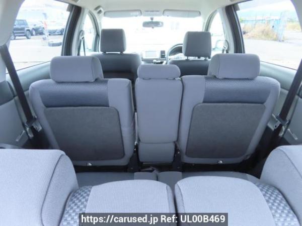 Used 2004 AT toyota wish ZNE10G Image[9]