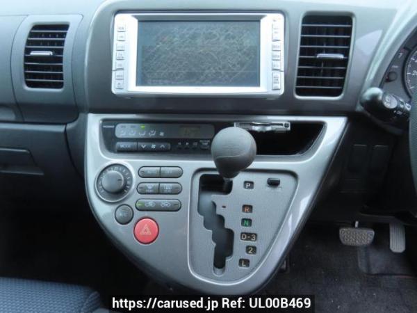 Used 2004 AT toyota wish ZNE10G Image[24]