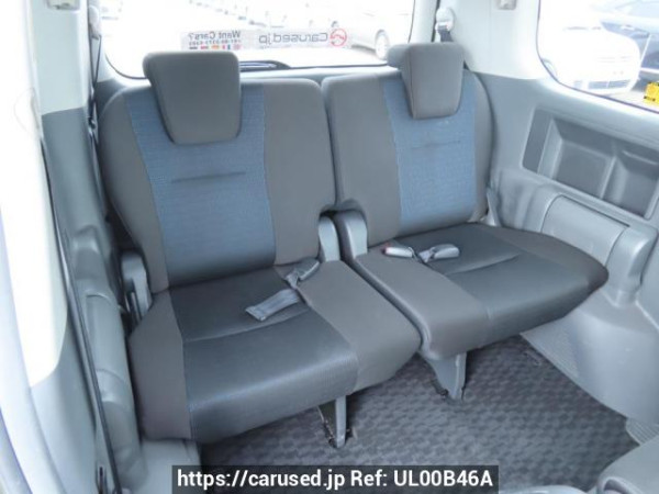 Used 2010 AT toyota voxy ZRR70W Image[20]