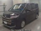 Toyota Noah MZRA95W