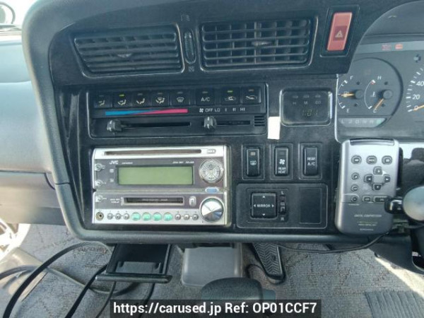 Used 2004 AT toyota hiace-van TRH112V Image[19]