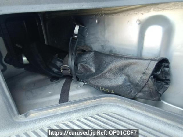 Used 2004 AT toyota hiace-van TRH112V Image[37]