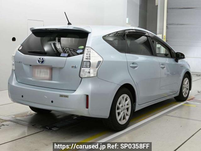 シルバーカー Toyota Prius Alfa ZVW41 Buy Used 2013 Toyota Prius alpha ZVW41W (SP0358FF) - Carused.jp