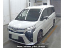 Toyota Voxy ZWR80W