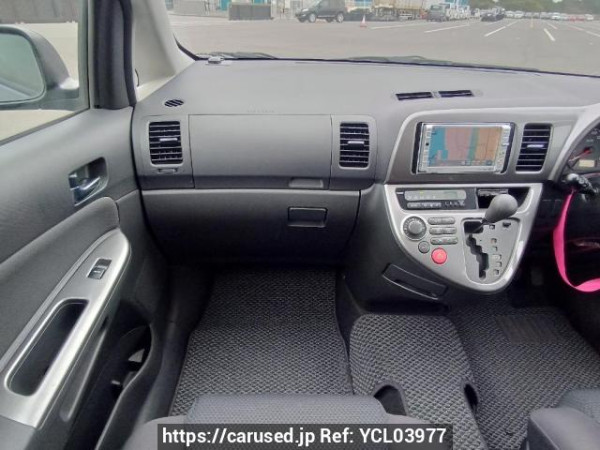 Used 2005 AT toyota wish ZNE10G Image[19]