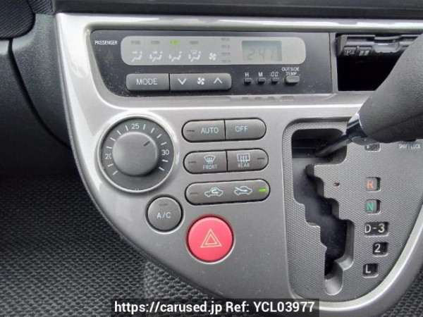 Used 2005 AT toyota wish ZNE10G Image[23]