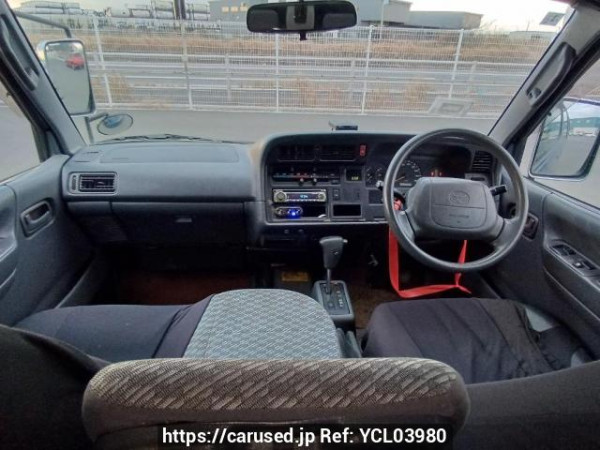 Used 2004 AT toyota hiace-van TRH112V Image[17]
