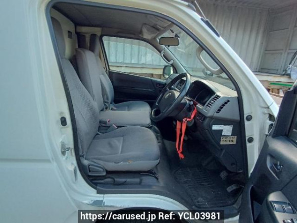 Used 2008 AT toyota regiusace-van KDH201V Image[12]
