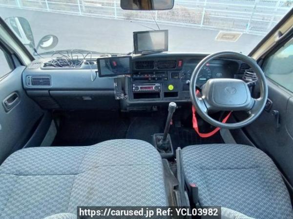 Used 2003 MT toyota hiace-van RZH112V Image[16]