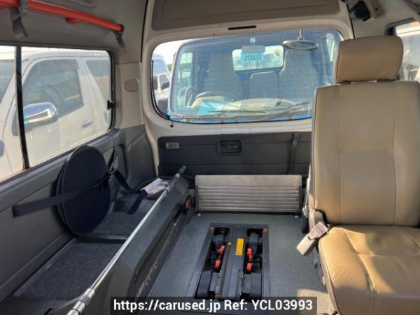 Used 2004 AT nissan caravan-bus DWGE25 Image[10]