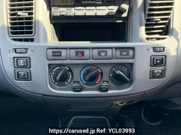 Used 2004 AT nissan caravan-bus DWGE25 Image[28]