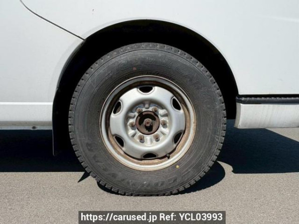 Used 2004 AT nissan caravan-bus DWGE25 Image[31]