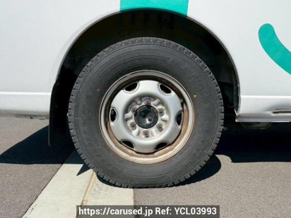 Used 2004 AT nissan caravan-bus DWGE25 Image[32]