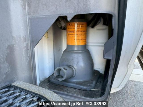 Used 2004 AT nissan caravan-bus DWGE25 Image[46]