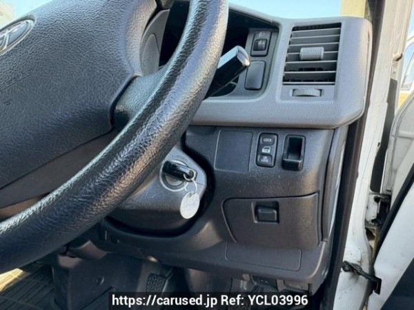 Used 2008 MT toyota regiusace-van TRH200K Image[21]