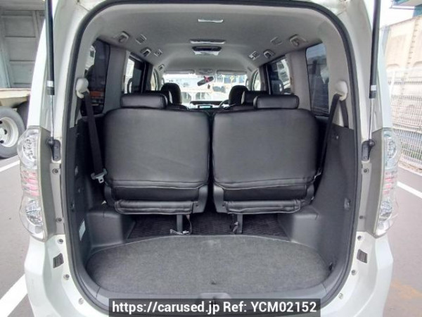 Used 2009 AT toyota voxy ZRR70W Image[8]