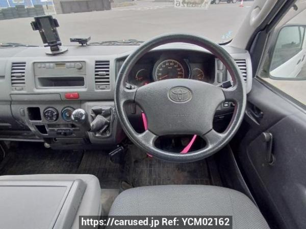Used 2005 MT toyota hiace-van KDH205V Image[19]