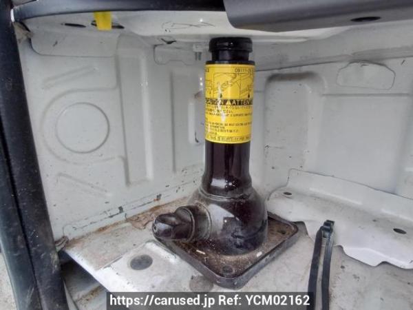 Used 2005 MT toyota hiace-van KDH205V Image[42]