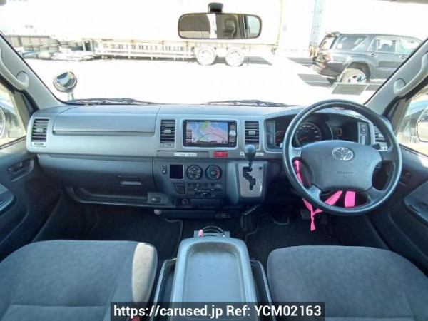 Used 2006 AT toyota regiusace-van TRH200V Image[17]
