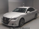 Toyota Crown Hybrid AWS210