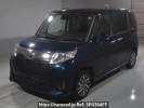 Toyota Roomy M900A