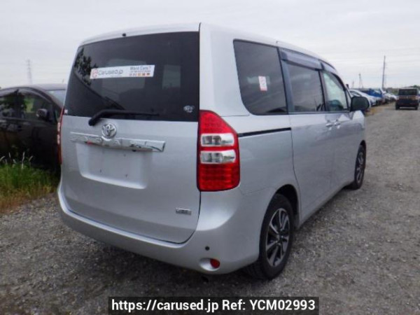 Used 2012 AT toyota noah ZRR70G Image[6]