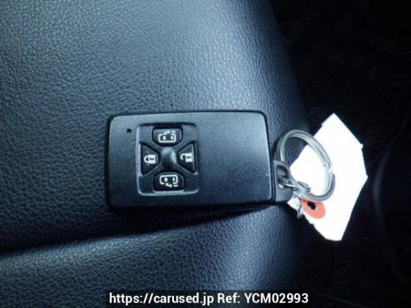Used 2012 AT toyota noah ZRR70G Image[26]