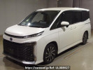Toyota Voxy ZWR90W
