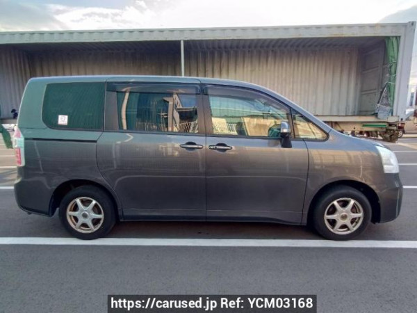 Used 2007 AT toyota noah ZRR70G Image[7]